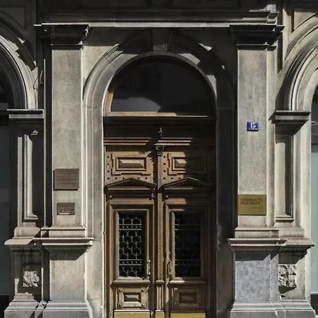 Daire In A Location Trieste